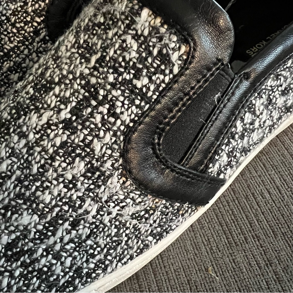 Womens MICHAEL MICHAEL KORS Textured Tweed & Leather Slip Ons Size 10 - Picture 3 of 10